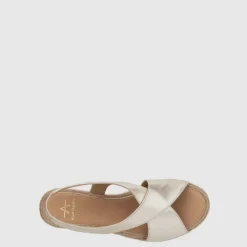 Aquatalia Heels-Adelina Platino