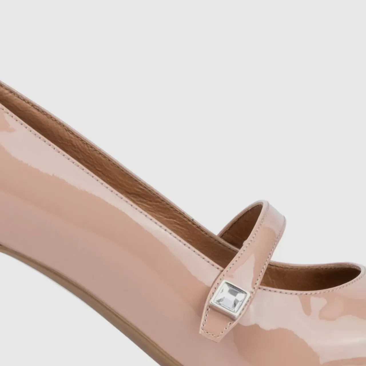 Aquatalia Heels-Marisol Nude