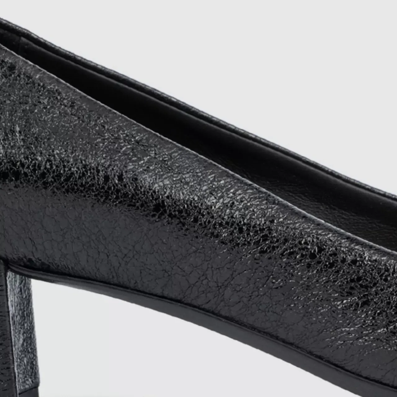 Aquatalia Heels-Pasha Black