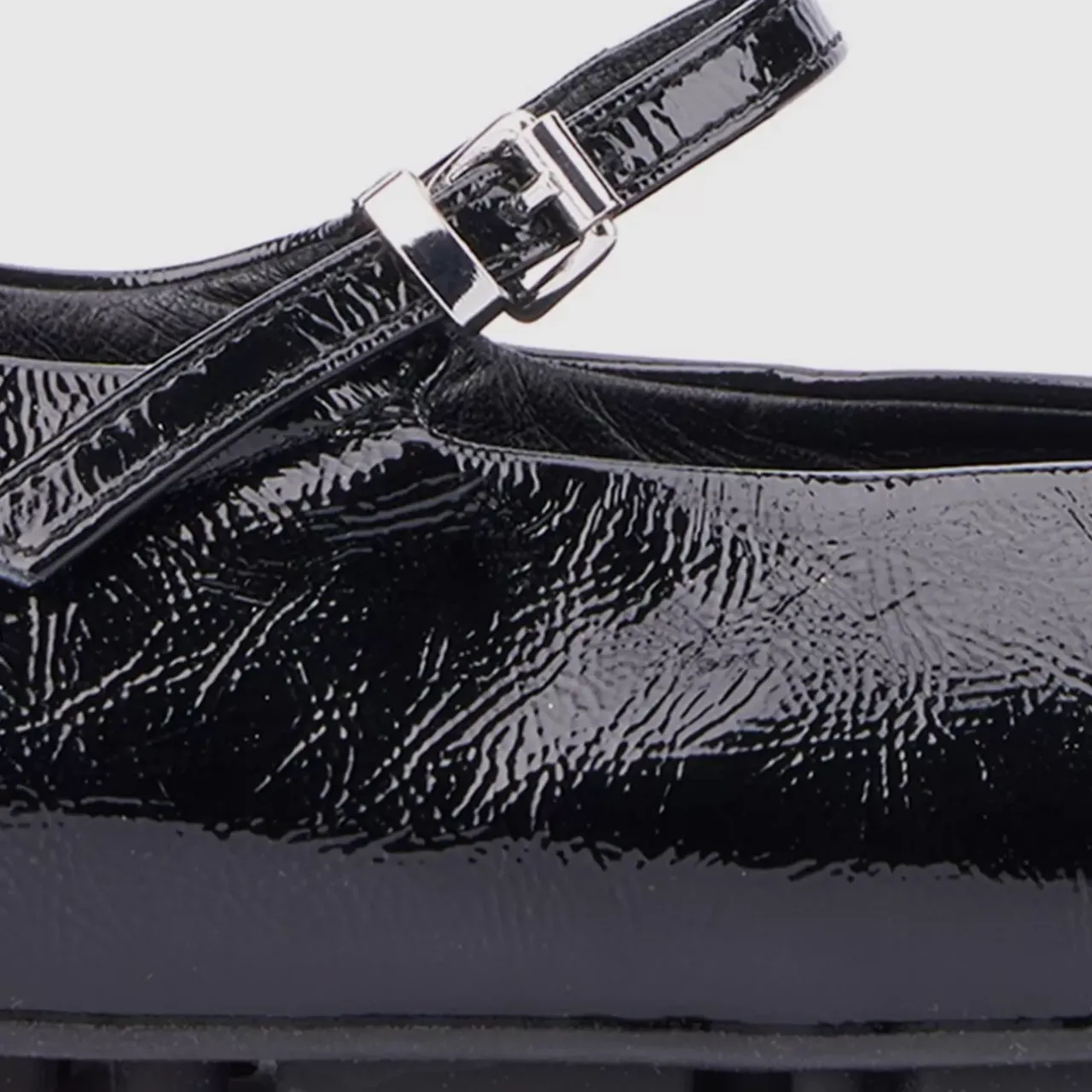 Aquatalia Flats-Qlaire Black